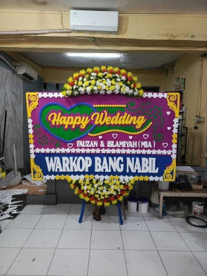 Papan Bunga di Bedingin Todanan